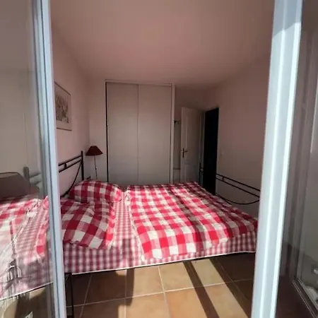 Avec Piscine Et Vue Sur